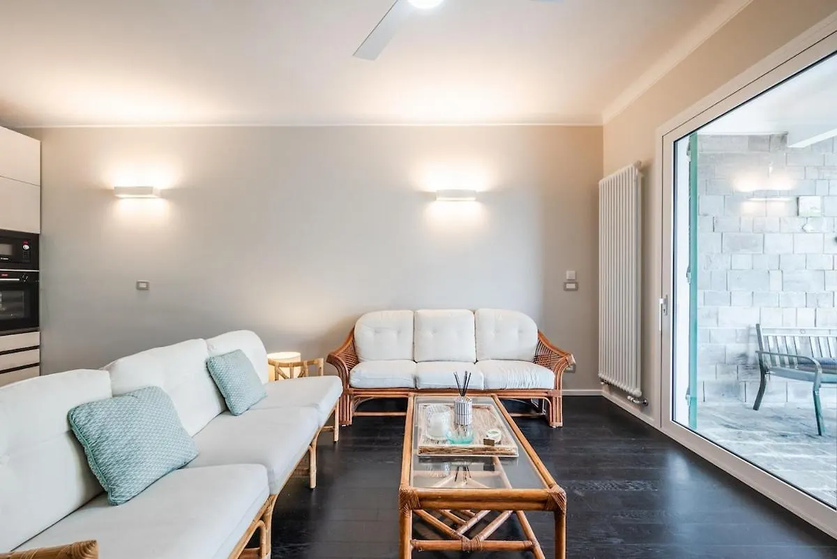 Free Parking Terrazza Mare - Portofino Apartment Rapallo