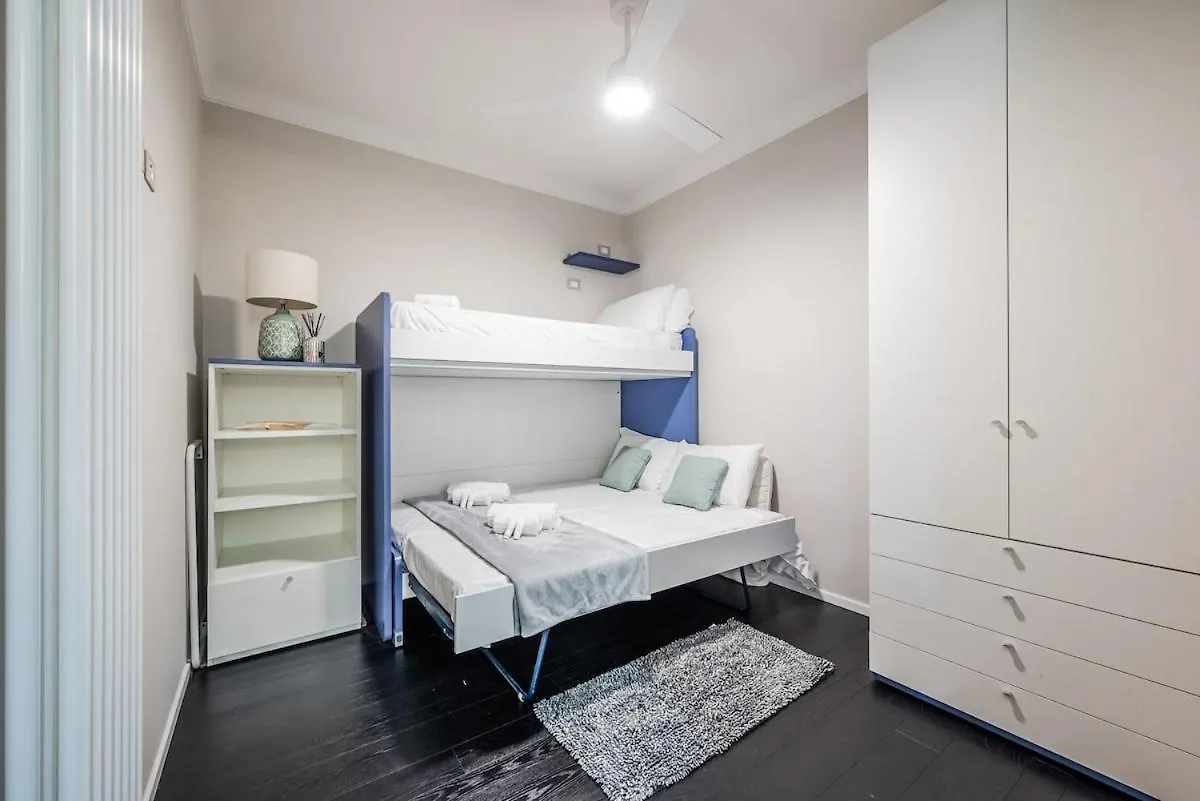 Free Parking Terrazza Mare - Portofino Apartment Rapallo 0*,  Italy